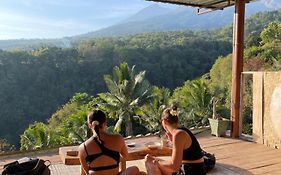 Rinjani Houseboon